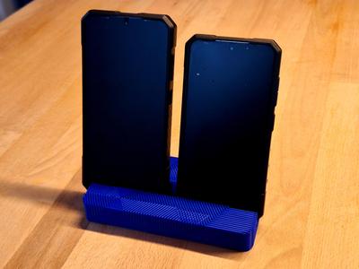 Tablet & Phone Desk Stand