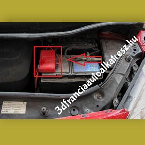Renault battery connector cover - 8200166664