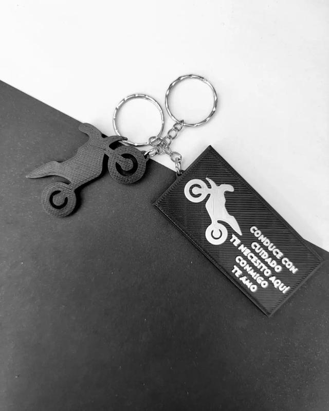 Llaveros de motocross con mensaje