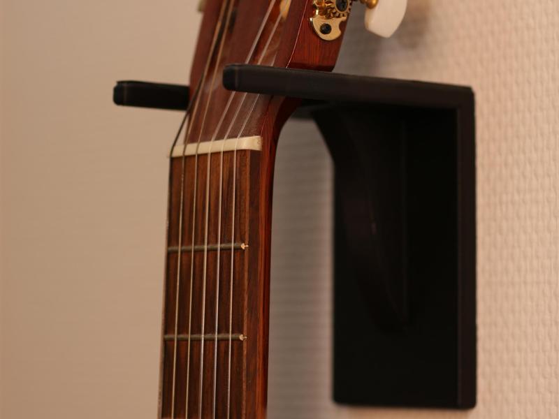 Acoustic Guitar Holder