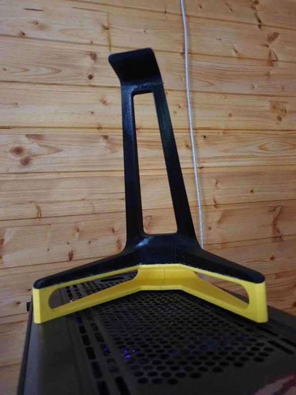 Stand for MakerBot headphone stand 
