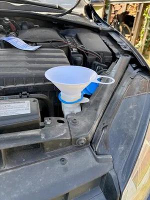 Golf 7 Scheibenwischwasser Trichter   