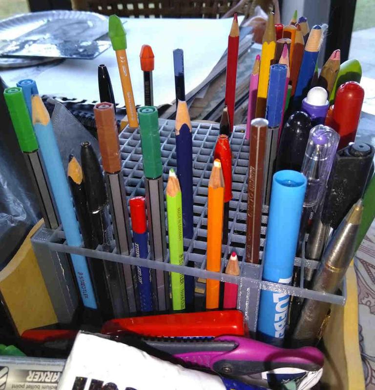 Brush / Pen / Pencil Holder