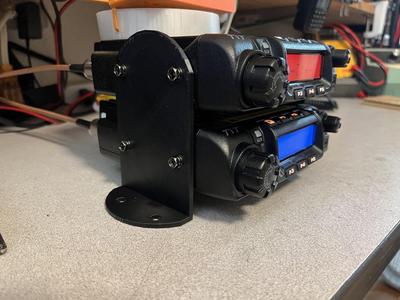 Dual TYT TH9000 / other Mobile Radio Mounting Bracket