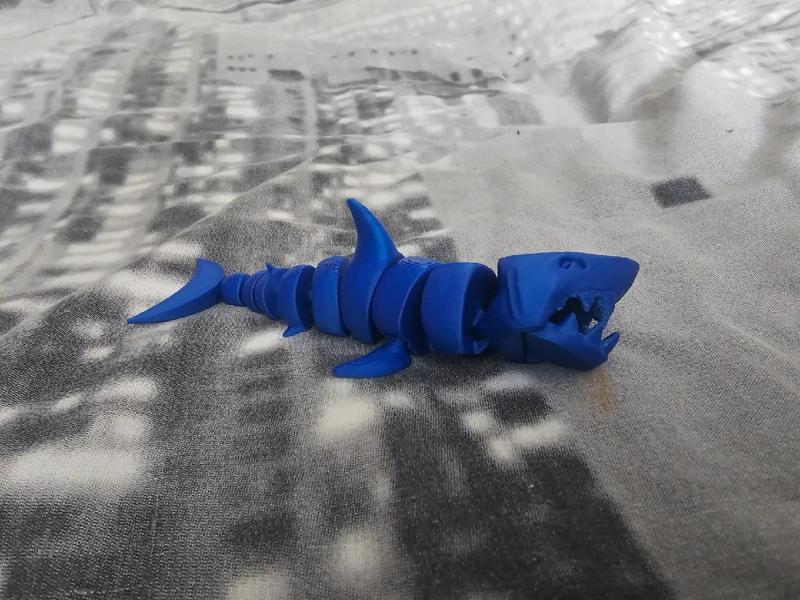 Articulated Shark   