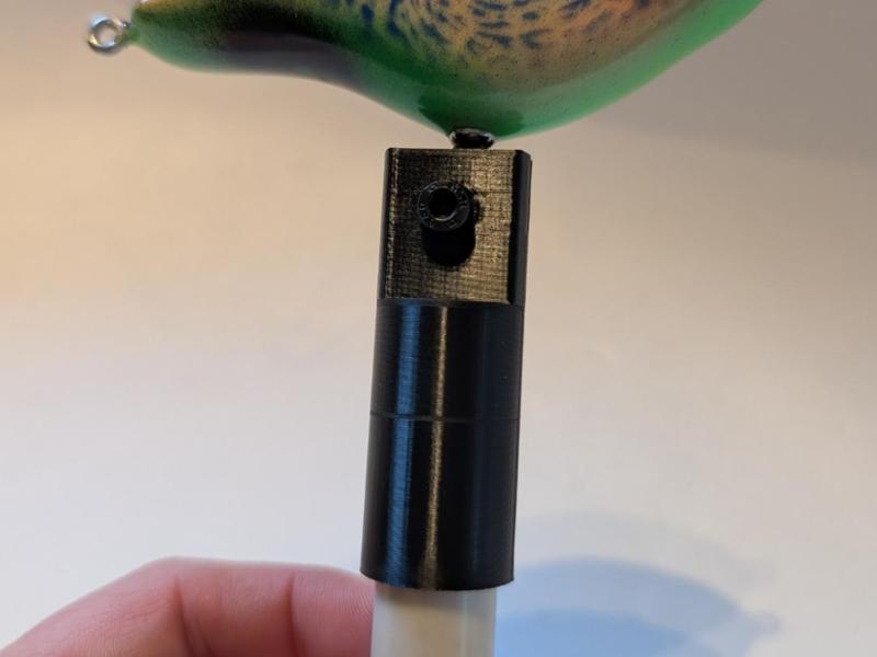 Clamp for airbrushing