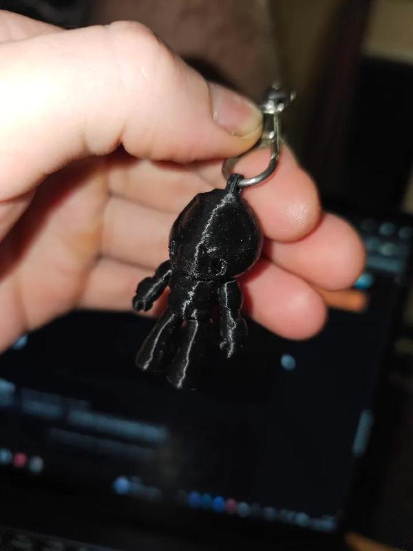 Doomguy keychain   