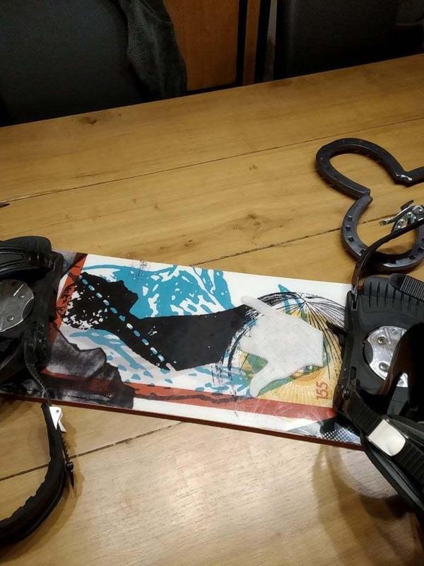 stomp pad snowboard shaka