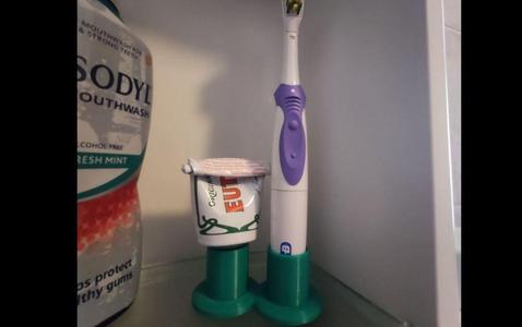 OralB Dual toothbrush holder