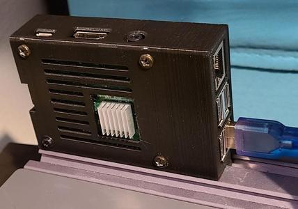 Bottom Heatsink Hole Mod for Ender 3 Raspberry Pi 2/3 mount (UPDATED V2)