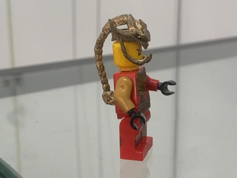 Saint Seiya - Scorpion Armor Helmet minifigure