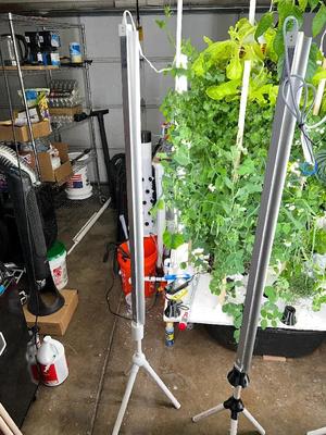 PVC Tripod adapters for T8 Barrina LED grow lights   