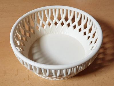 Fancy Bowl – airy vegetable holder   