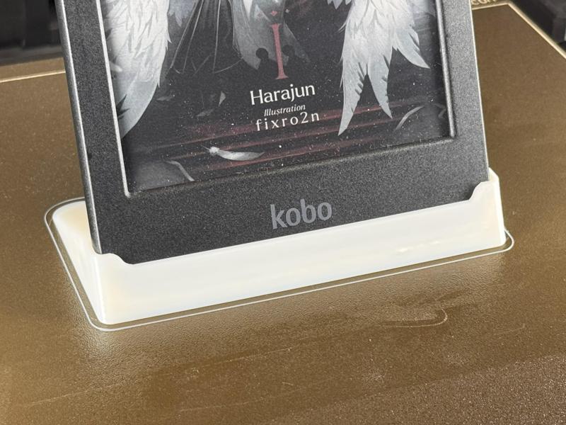 Kobo Clara Stand