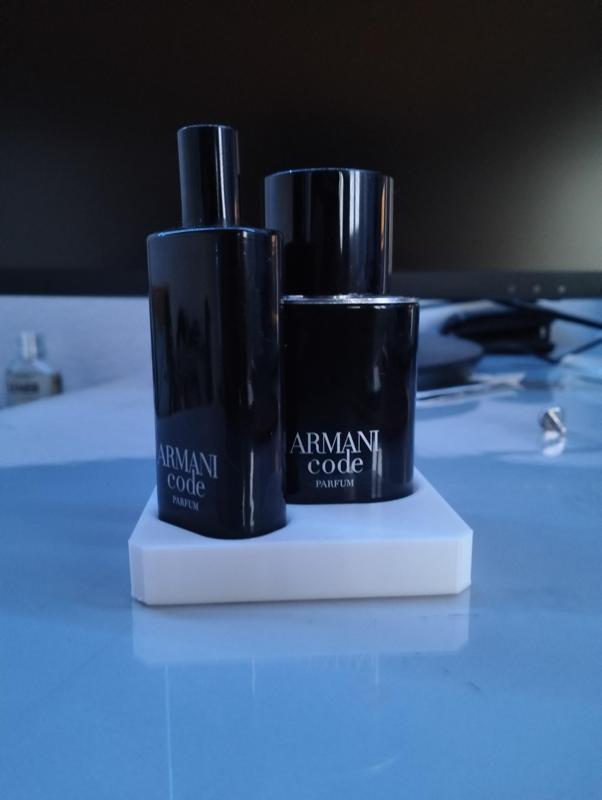 Armani Code Homme perfume organizer