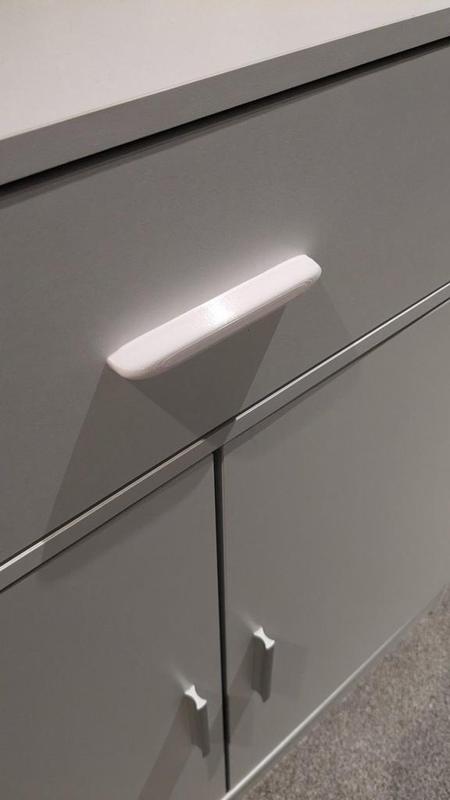 Vida Designs Dalby Modern Shoe Cabinet Handle