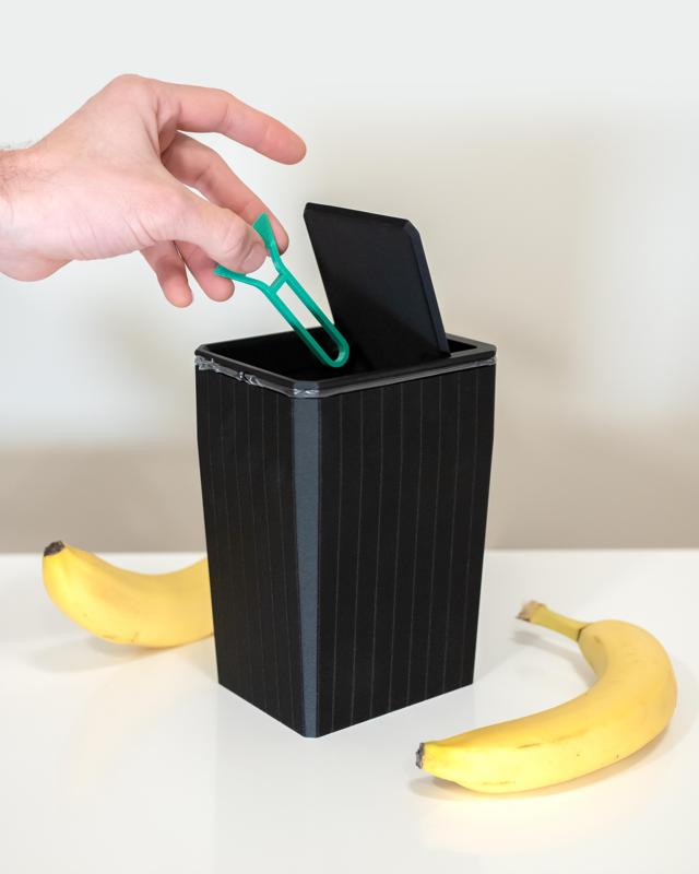 PLEIADES Desktop Waste Bin