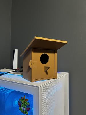 Mini birdhouse