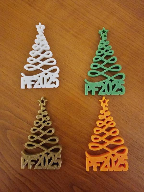 PF2025-Christmas tree