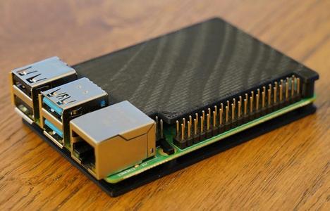 Fastener-Free Raspberry Pi 4 Case