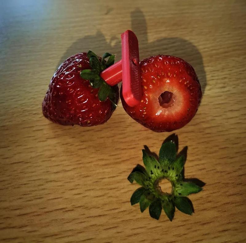 Strawberry Crown Remover