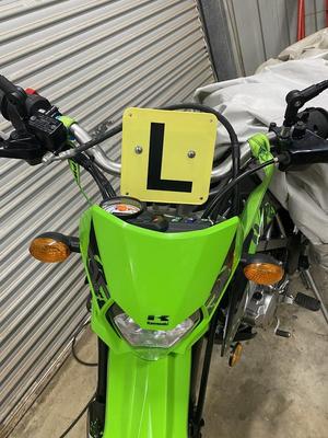 KLX150BF Learner L & P holder