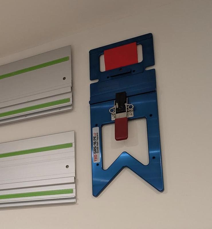 Wall Hook for TSO GRS-16 PE v2