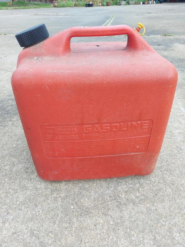 Sears Craftsman 5-1/4 Gallon Gas Can Cap