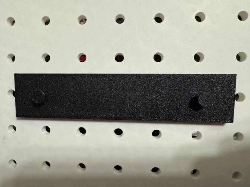 Dewalt Battery 12v/20v Charger (DCB107) Pegboard Mount