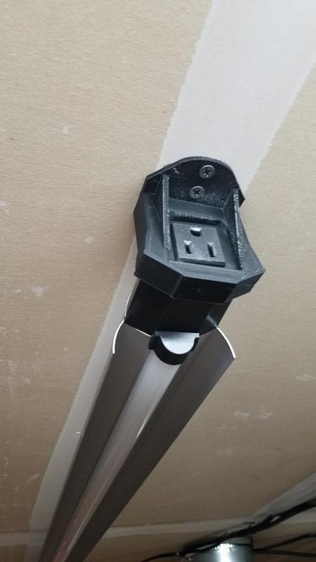 Harbor Freight shop light chainless hanger