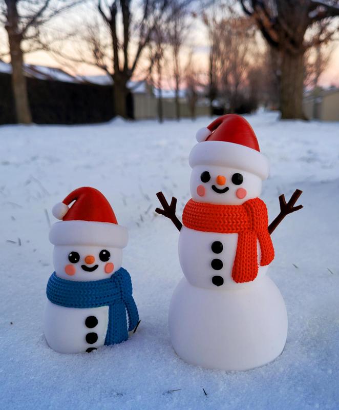 SNOWGGLES: Festive Snowman!