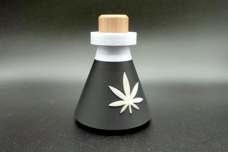 Stash Potion + Keychain (Leaf)