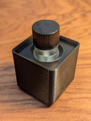 Gridfinity Holder for Slice Engineering's Plastic Repellent Paint