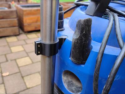 Nilfisk vacuum cleaner tube holder