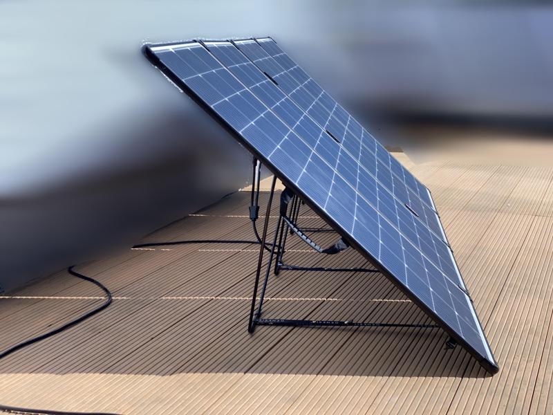 Solarkoffer 440W Solartasche Gurthalter - Einstellbarer Winkel - Plug-In Festival - Wattstunde - Enjoy Solar - Offgridtec