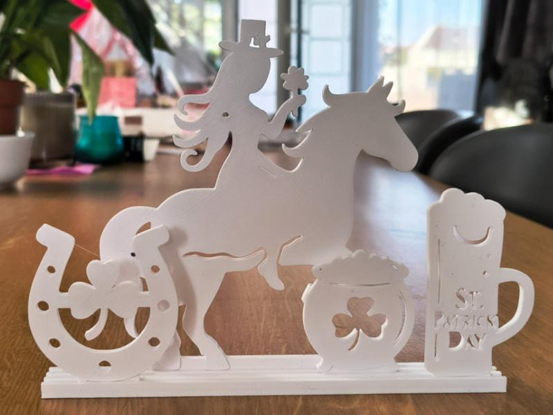 St. Patrick’s Day crafted silhouette decoration II