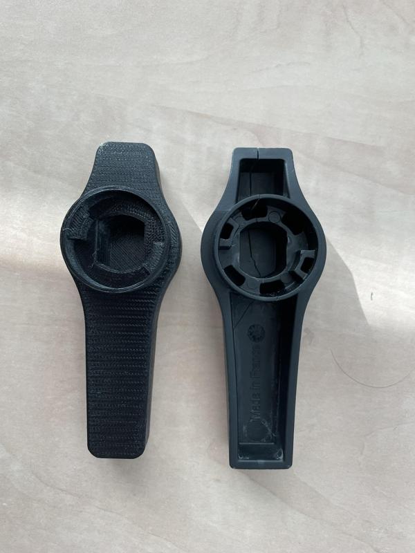 DesJoyaux - Pool lever