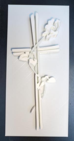 Křížek s ovinutou růží (Cross with a wrapped rose)