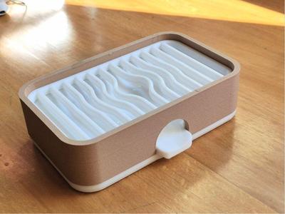 Soap holder with drainer