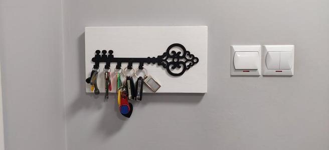 Key hanger