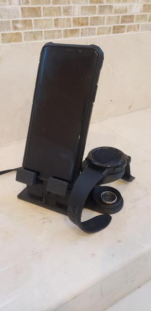 Samsung Galaxy Watch 4 & Cell Phone Charging Station.