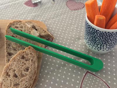 Toaster tongs
