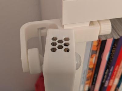 Ball Head Mount 90° with Clamp for desk/shelves