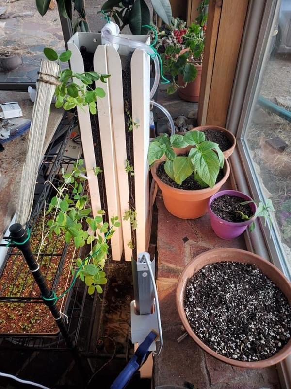 ZipGrow Aquaponics mount 
