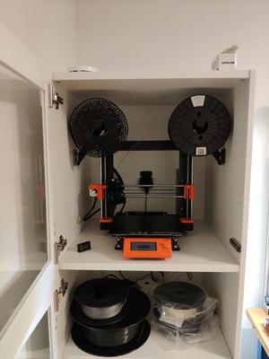 Prusa spool wall mount, hole pattern for platsa cabinet