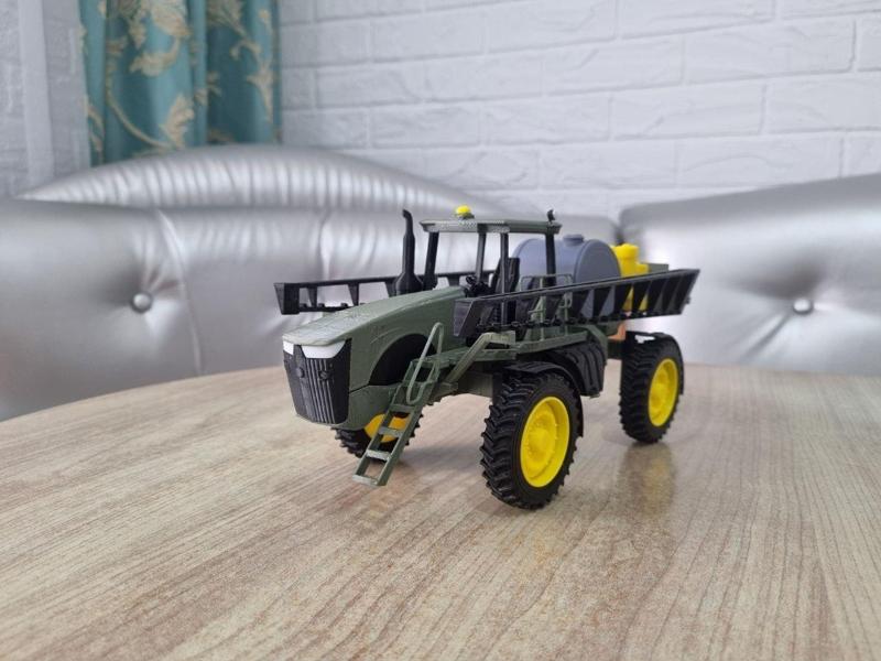 john deere 4940 . self propelled sprayer full ready to print