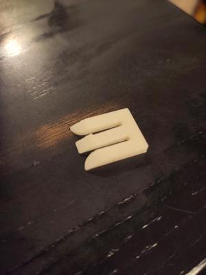 Saxnäs picture frame clip