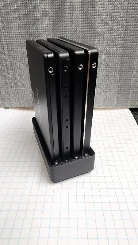 Gridfinity 2.5" hdd/ssd holder   