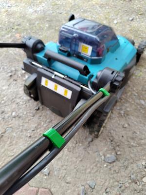 Makita DLM432 lawnmover cable holder