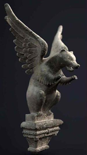 statue of the Hufflepuff house of Hogwarts